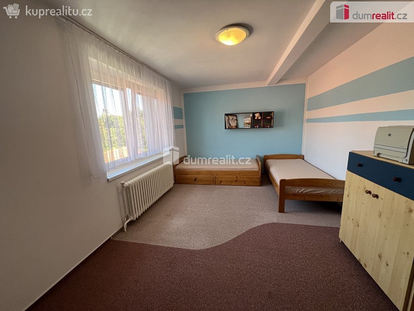 Prodej  rodinného domu 848 m^2 Branky, Branky 