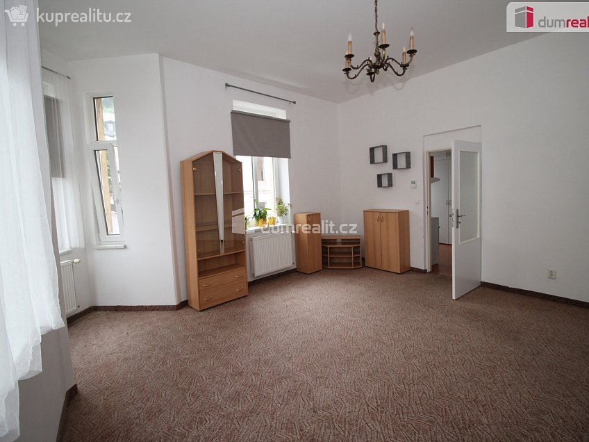 Pronájem bytu 1+1 45 m^2 Ruská, Mariánské Lázně 