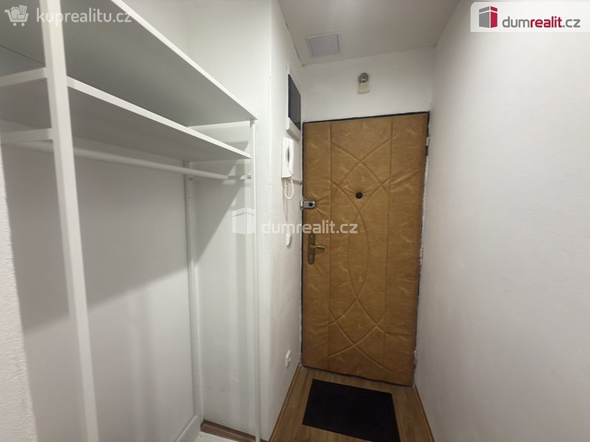 Pronájem bytu 1+1 34 m^2 Velká Hradební, Ústí nad Labem 