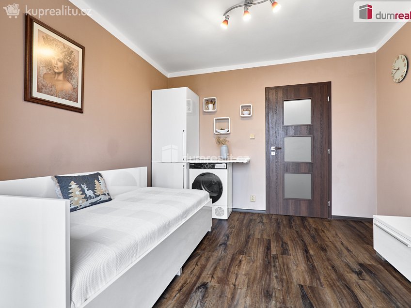 Prodej bytu 1+kk 16 m^2 U Stadiónu, Ústí nad Labem 