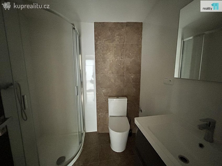 Prodej bytu 1+1 34 m^2 Michelská, Praha 4 