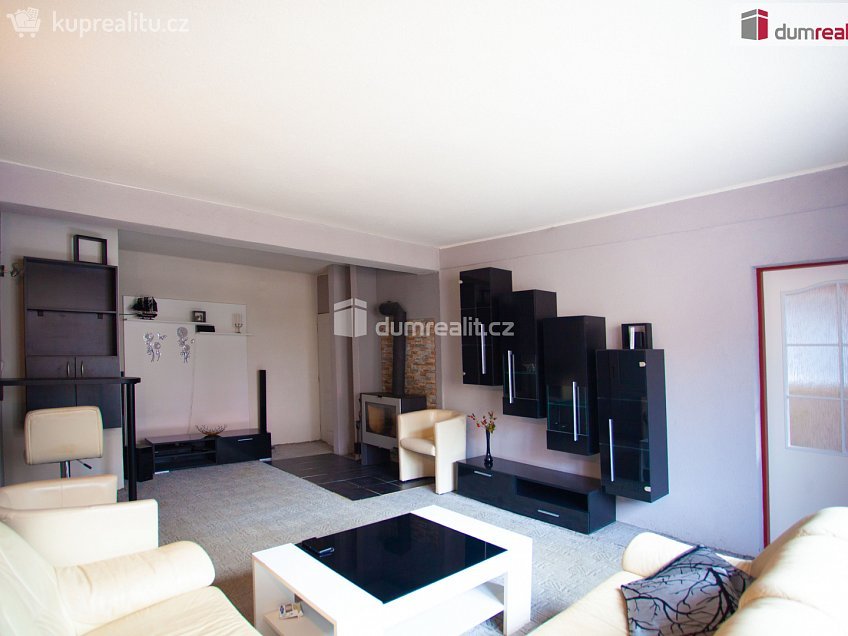 Pronájem bytu 5+kk 107 m^2 Šafaříkova, Sezimovo Ústí 