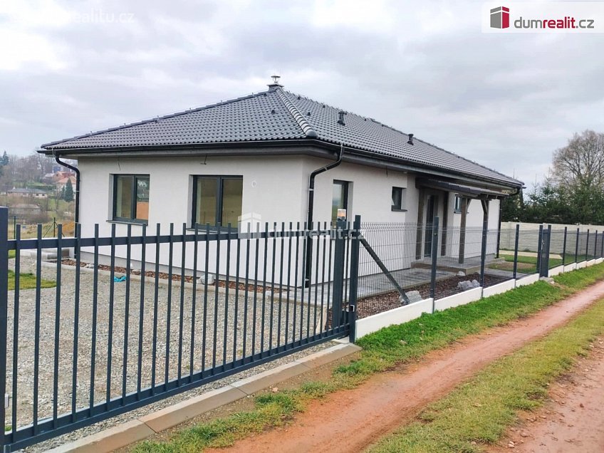 Prodej  rodinného domu 136 m^2 Pavlovice, Pavlovice 