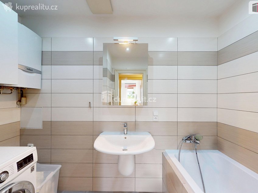 Prodej bytu 5+kk 144 m^2 Americká, Praha 2 