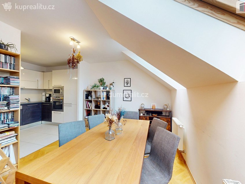 Prodej bytu 5+kk 144 m^2 Americká, Praha 2 