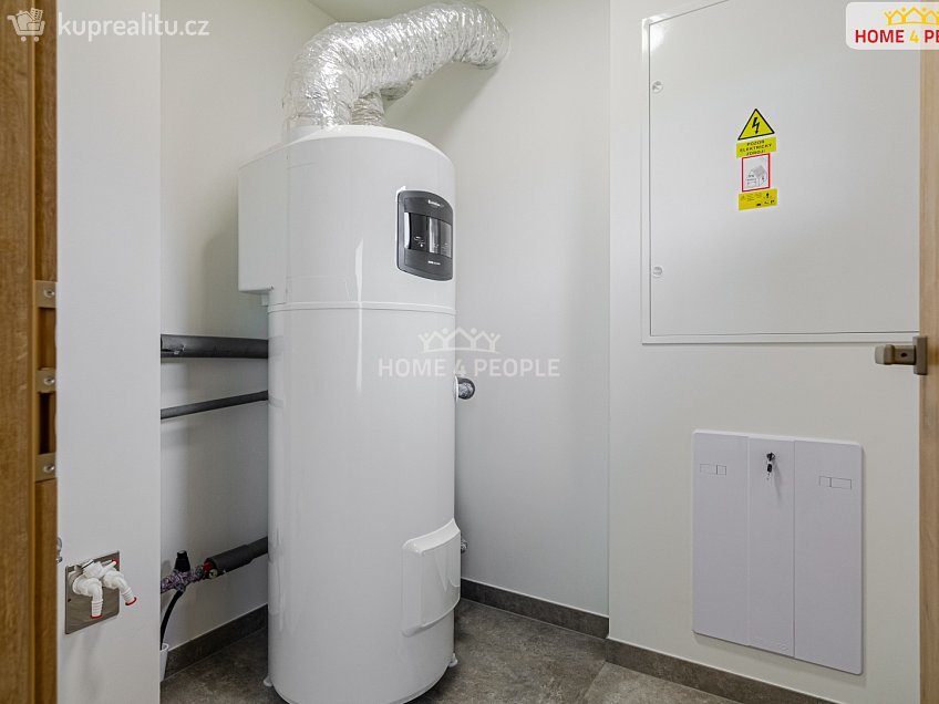 Prodej  rodinného domu 90 m^2 Kolová, Kolová 