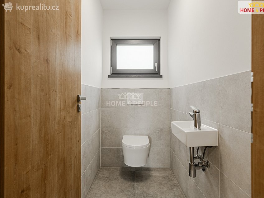 Prodej  rodinného domu 90 m^2 Kolová, Kolová 