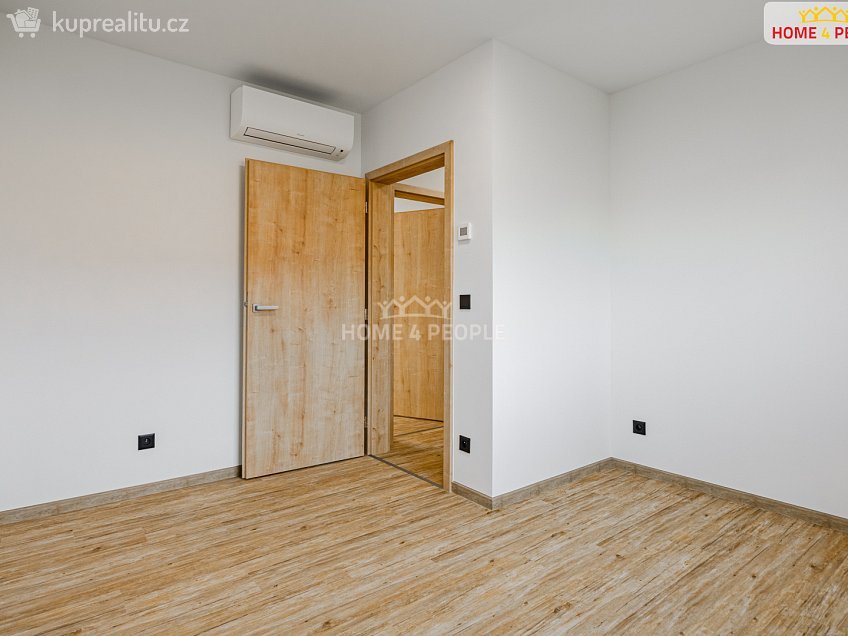 Prodej  rodinného domu 90 m^2 Kolová, Kolová 