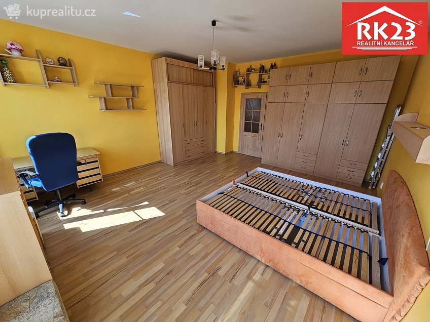 Prodej bytu 2+1 73 m^2 Nádražní náměstí 284, Mariánské Lázně 