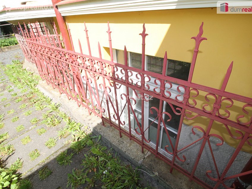 Pronájem  kanceláře 67 m^2 Hlavní třída, Mariánské Lázně 