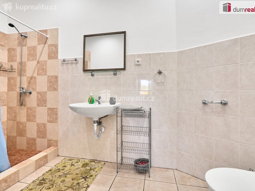 Prodej  vily 286 m^2 Chelčického, Chlum u Třeboně 