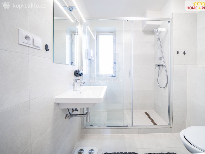 Prodej  rodinného domu 80 m^2 Na lánech, Praha 4 