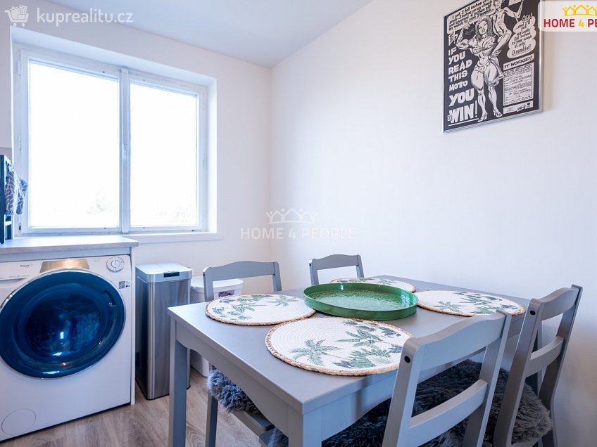 Prodej  rodinného domu 80 m^2 Na lánech, Praha 4 