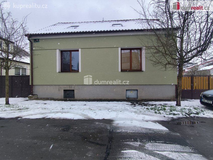 Pronájem bytu 2+kk 55 m^2 Chelčického, Poděbrady 