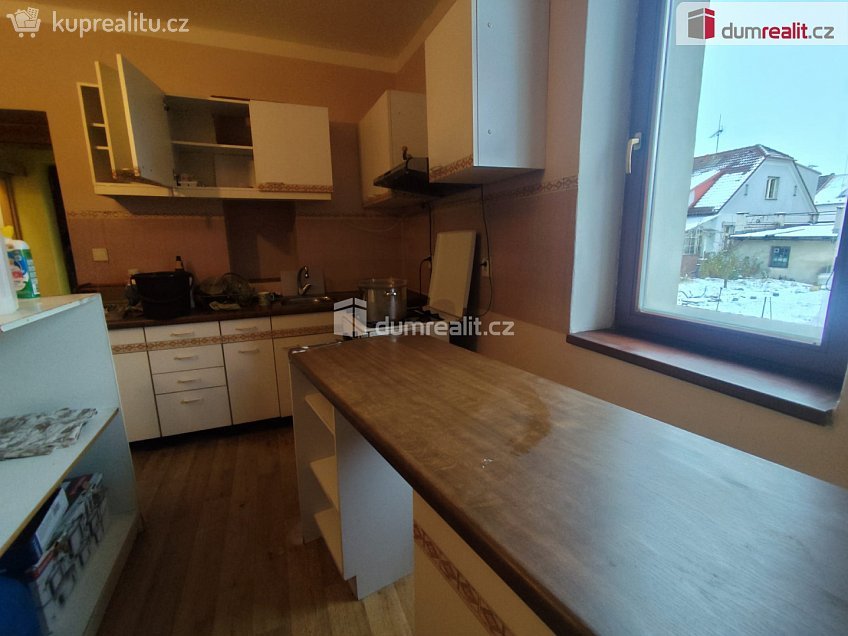 Pronájem bytu 2+kk 55 m^2 Chelčického, Poděbrady 