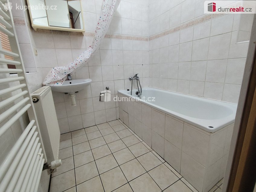 Pronájem bytu 2+kk 55 m^2 Chelčického, Poděbrady 