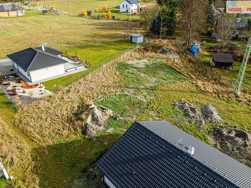 Prodej  stavebního pozemku 910 m^2 Kolová, Kolová 