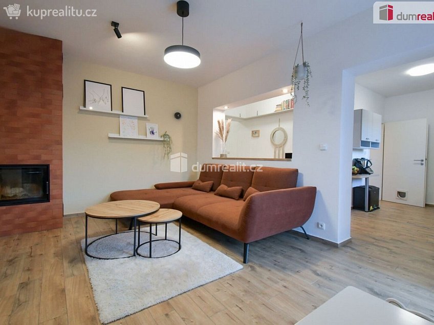 Pronájem  rodinného domu 120 m^2 Pod Vrkočem, Ústí nad Labem 