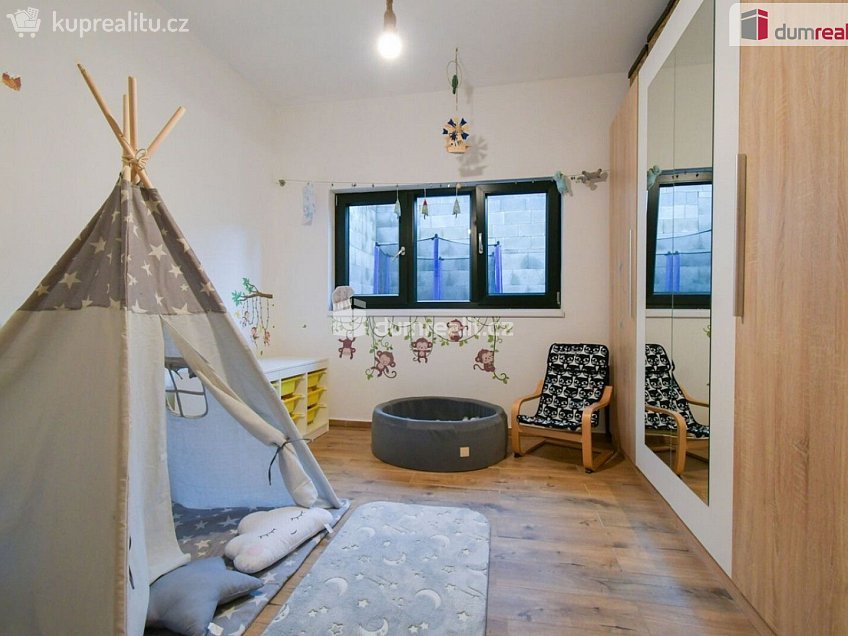 Pronájem  rodinného domu 120 m^2 Pod Vrkočem, Ústí nad Labem 