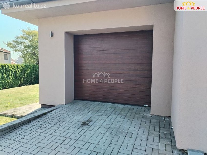 Pronájem  garáže 20 m^2 Maková, Šestajovice 