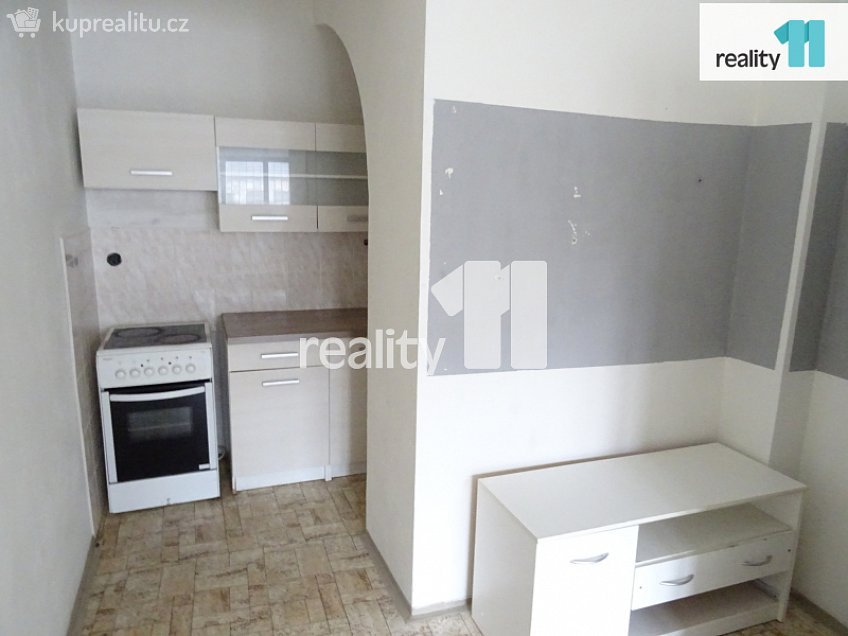 Pronájem bytu 1+kk 29 m^2 Jindřicha z Lipé, Česká Lípa 