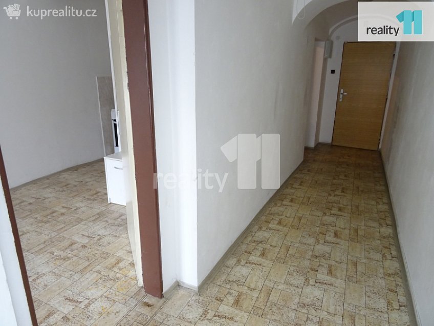 Pronájem bytu 1+kk 29 m^2 Jindřicha z Lipé, Česká Lípa 