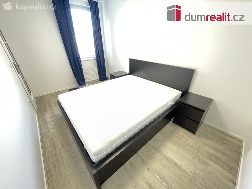 Pronájem bytu 2+kk 57 m^2 Velké Kunratické, Praha-Kunratice 