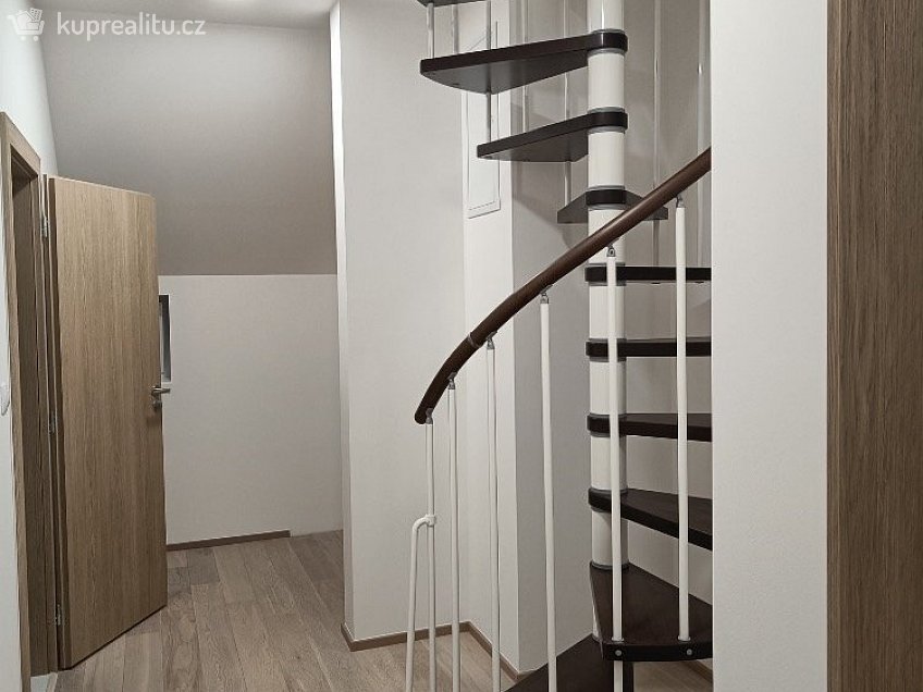 Prodej bytu 3+kk 77 m^2 Palackého 178, Mariánské Lázně 