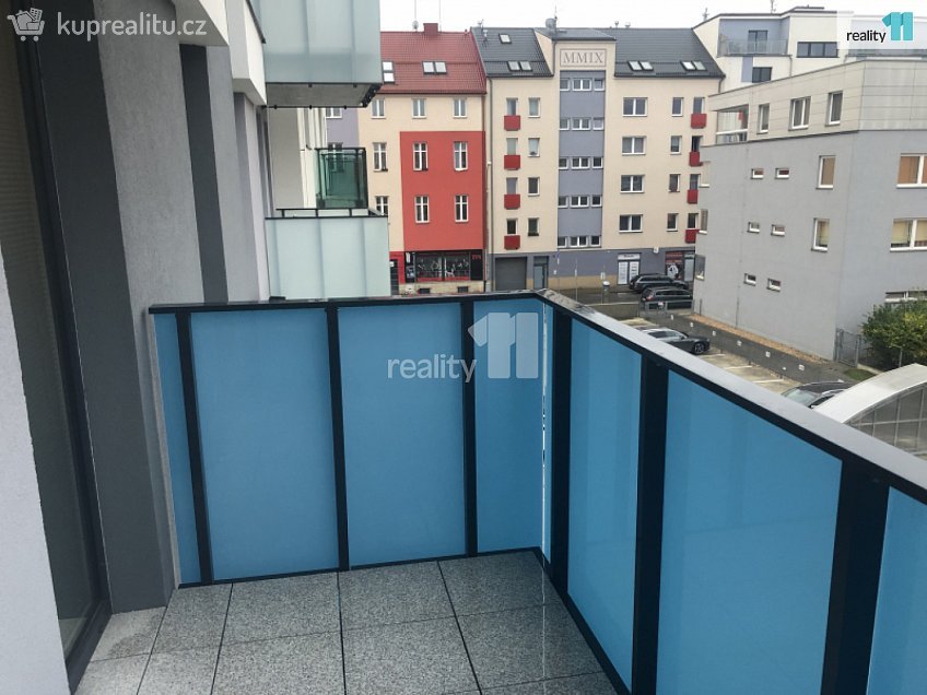 Pronájem bytu 1+kk 50 m^2 Kollárova, Plzeň 