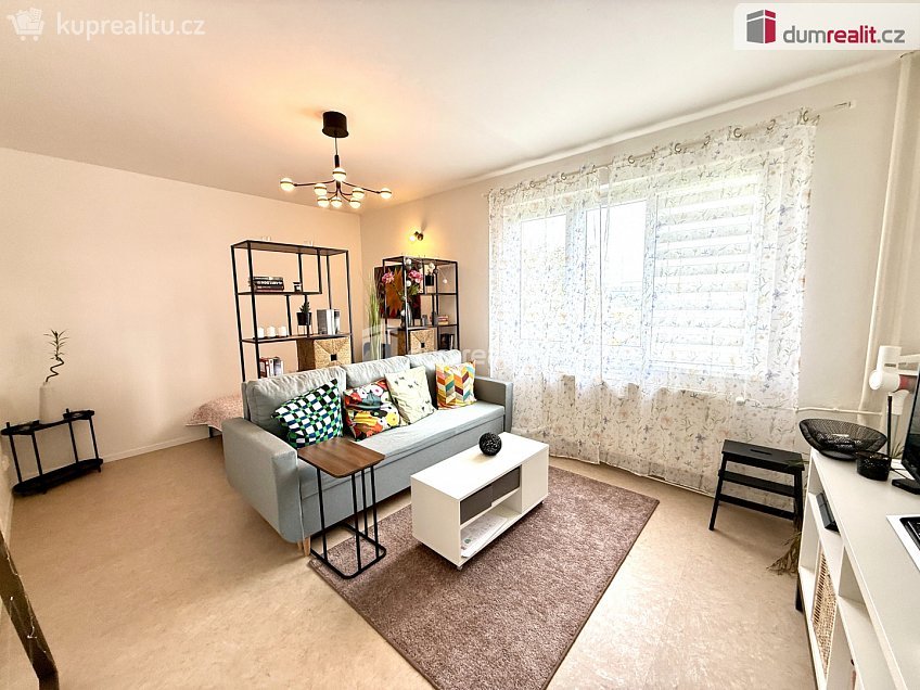 Pronájem bytu 1+1 36 m^2 Štefánikova, Kralupy nad Vltavou 