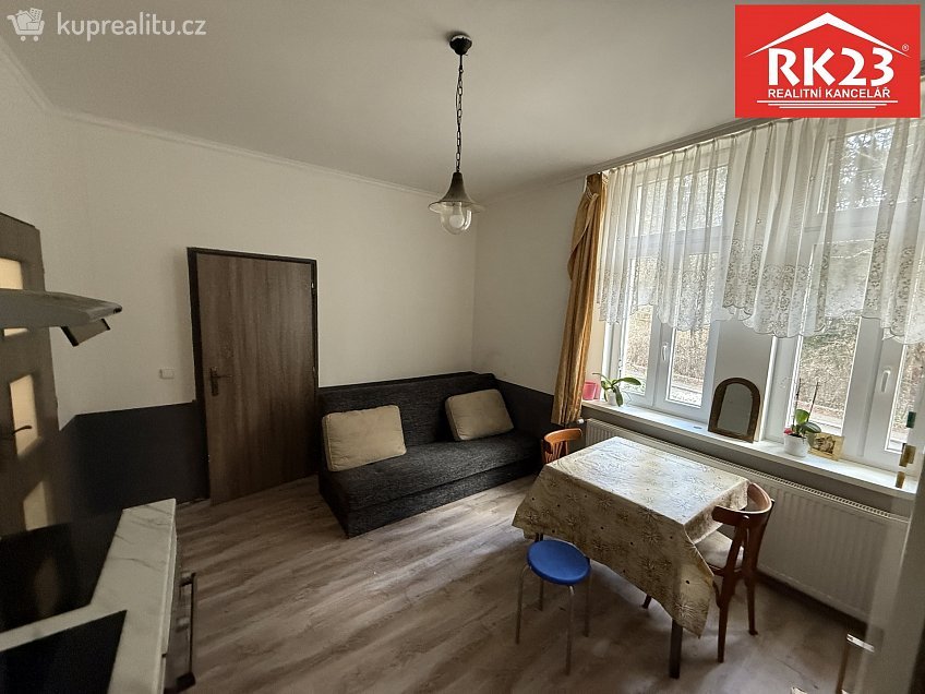 Pronájem bytu 2+kk 49 m^2 Třebízského 213, Mariánské Lázně 