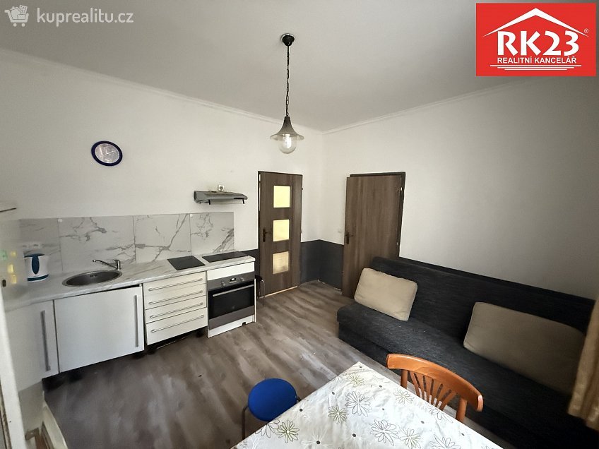 Pronájem bytu 2+kk 49 m^2 Třebízského 213, Mariánské Lázně 