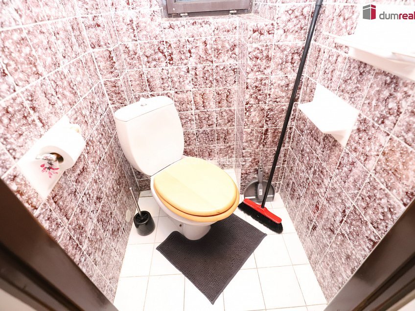 Pronájem bytu 1+1 45 m^2 K Letišti, Karlovy Vary 