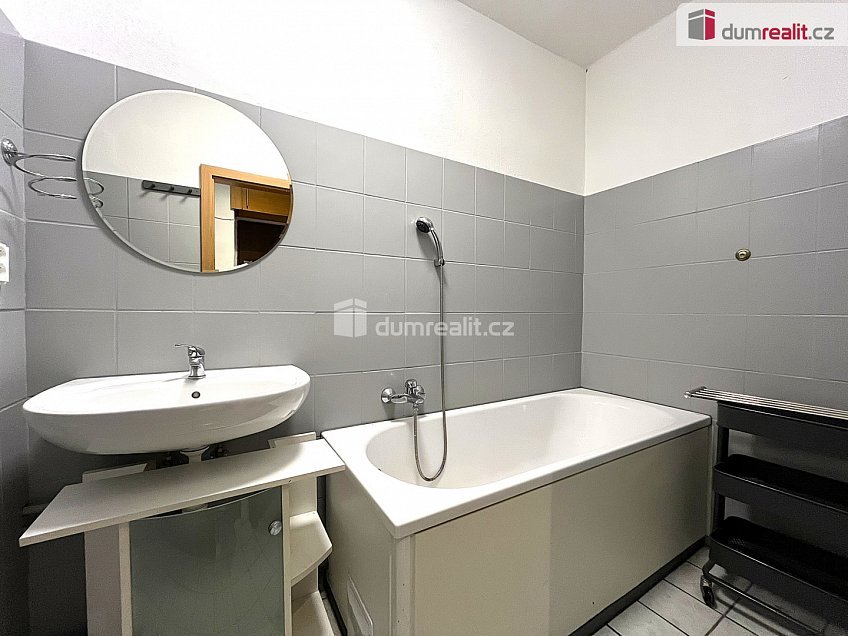 Pronájem bytu 2+1 53 m^2 Sokolovská, Sokolov 