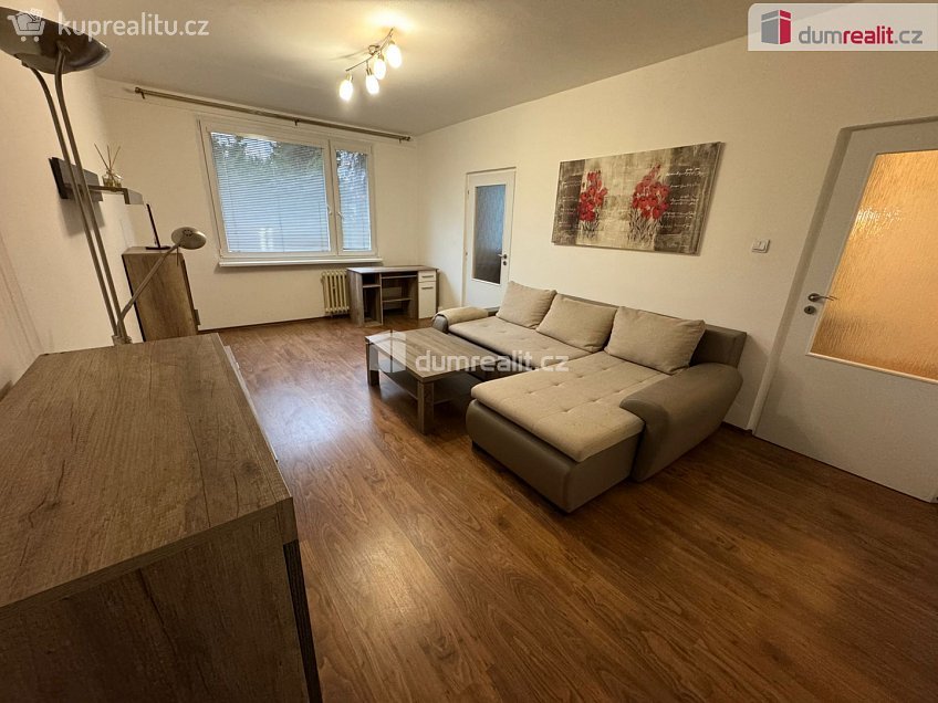 Pronájem bytu 2+1 61 m^2 Pohraniční, Děčín 