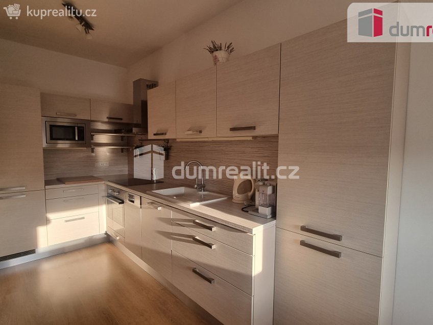 Pronájem bytu 1+1 44 m^2 Vrchlického, Kolín 