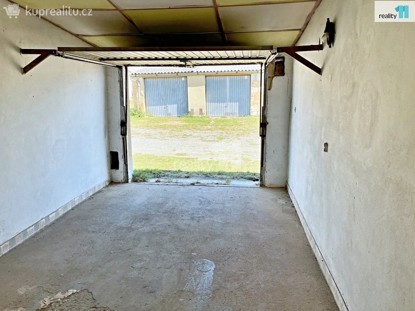 Prodej  garáže 21 m^2 Václavská, Staňkov 