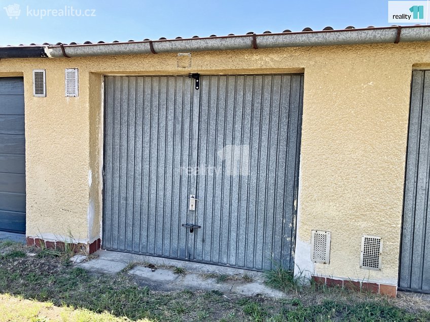 Prodej  garáže 21 m^2 Václavská, Staňkov 