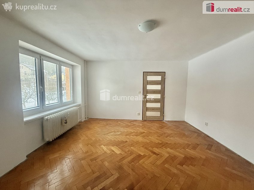 Pronájem bytu 2+1 63 m^2 Ruská, Dubí 