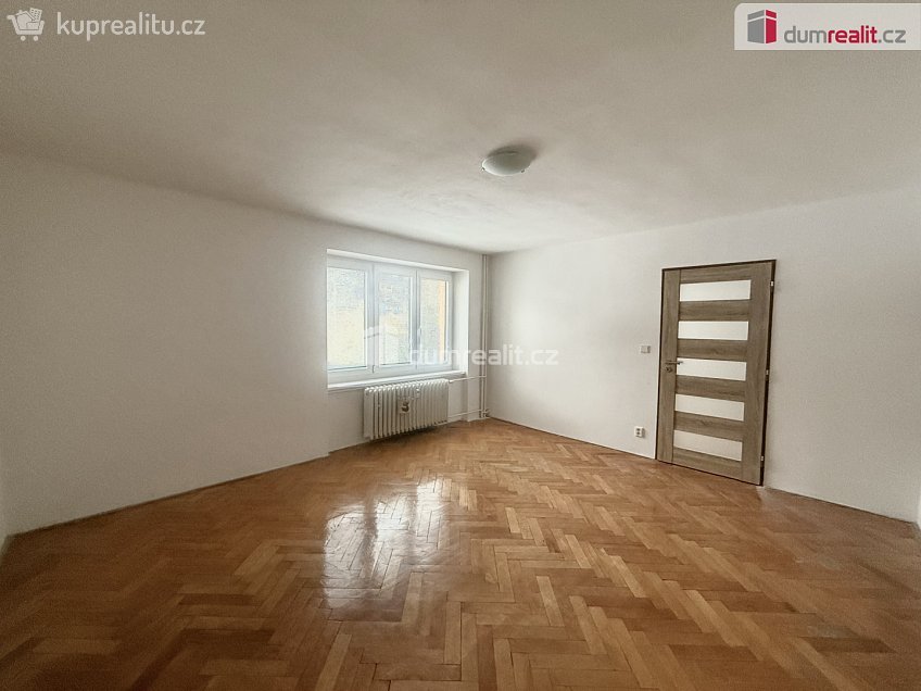 Pronájem bytu 2+1 63 m^2 Ruská, Dubí 