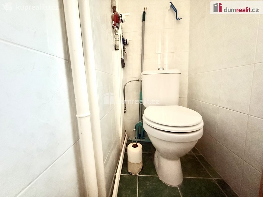 Pronájem bytu 2+1 63 m^2 Ruská, Dubí 