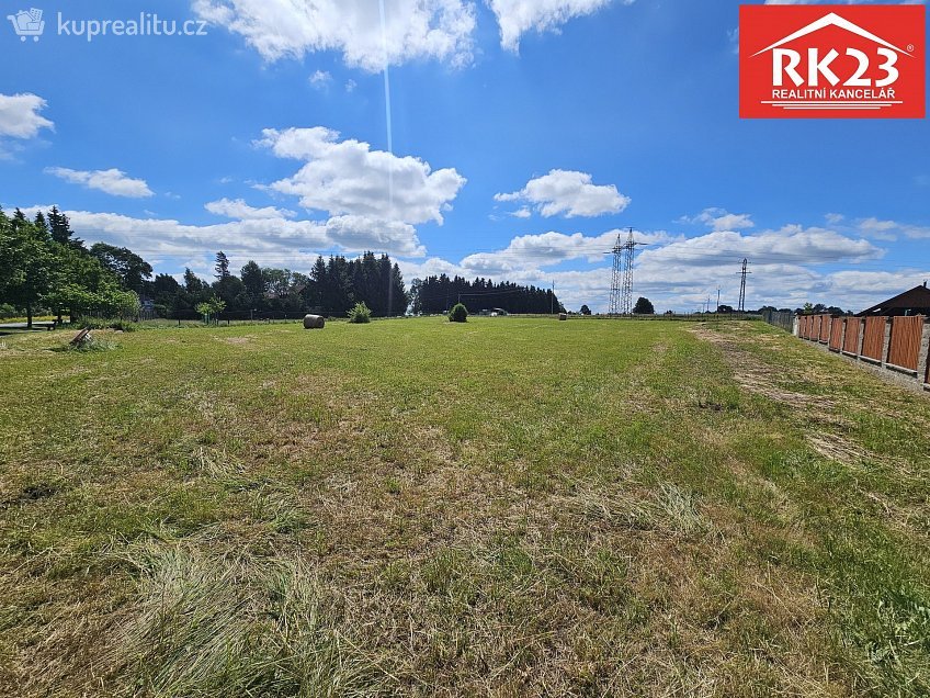 Prodej  stavebního pozemku 4038 m^2 Zádub-Závišín, Zádub-Závišín 