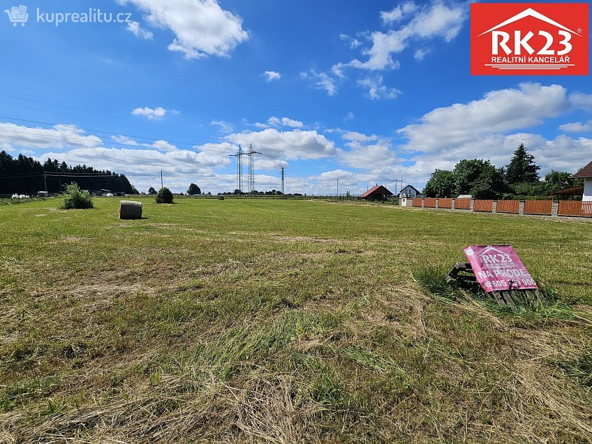 Prodej  stavebního pozemku 4038 m^2 Zádub-Závišín, Zádub-Závišín 