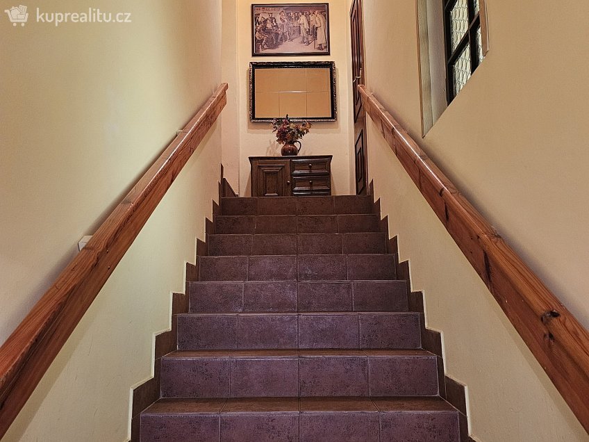 Prodej  obchodních prostor 941 m^2 Hlavní třída 613, Mariánské Lázně 