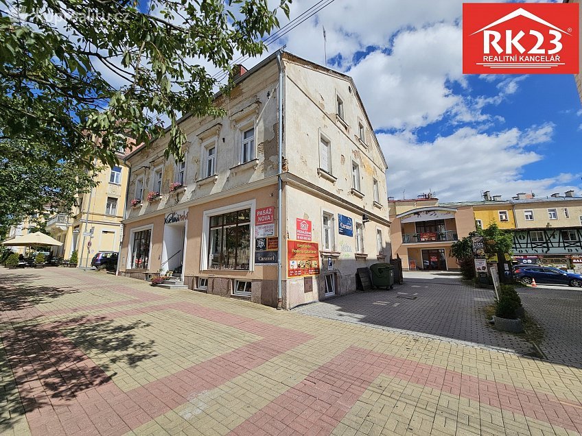 Pronájem  obchodních prostor 130 m^2 Hlavní třída 276, Mariánské Lázně 