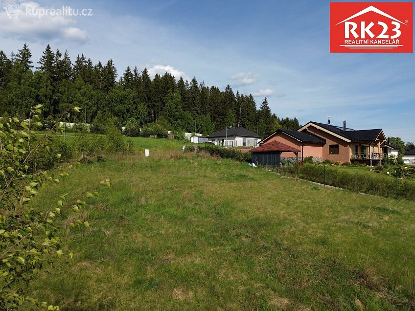 Prodej  stavebního pozemku 1386 m^2 Valy, Valy 