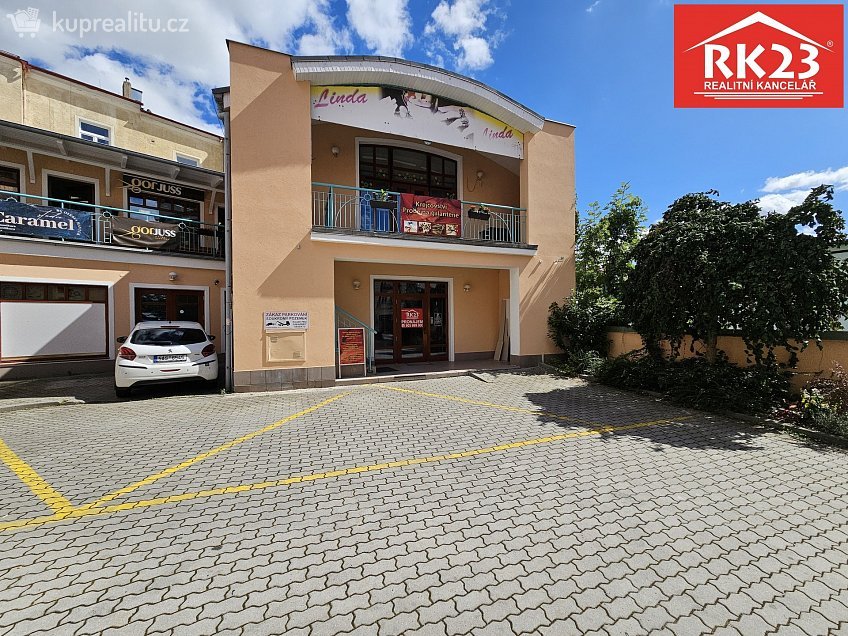 Pronájem  obchodních prostor 97 m^2 Hlavní třída 737, Mariánské Lázně 
