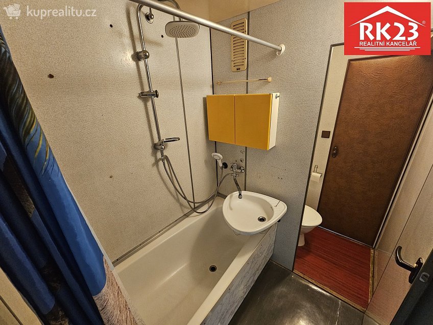 Prodej bytu 3+1 64 m^2 Hroznatova, Mariánské Lázně 