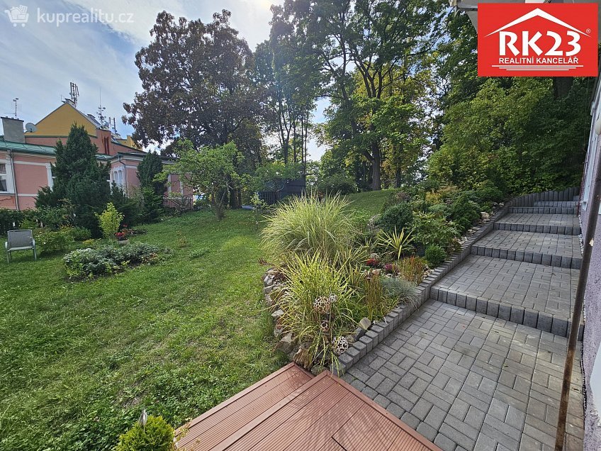 Prodej bytu 2+kk 65 m^2 Ruská 383, Mariánské Lázně 