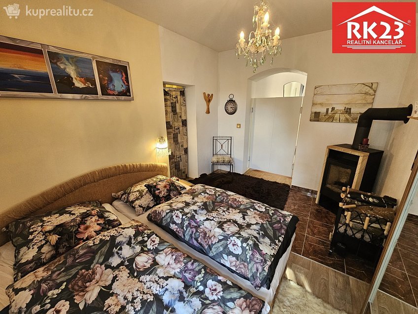 Prodej bytu 2+kk 65 m^2 Ruská 383, Mariánské Lázně 